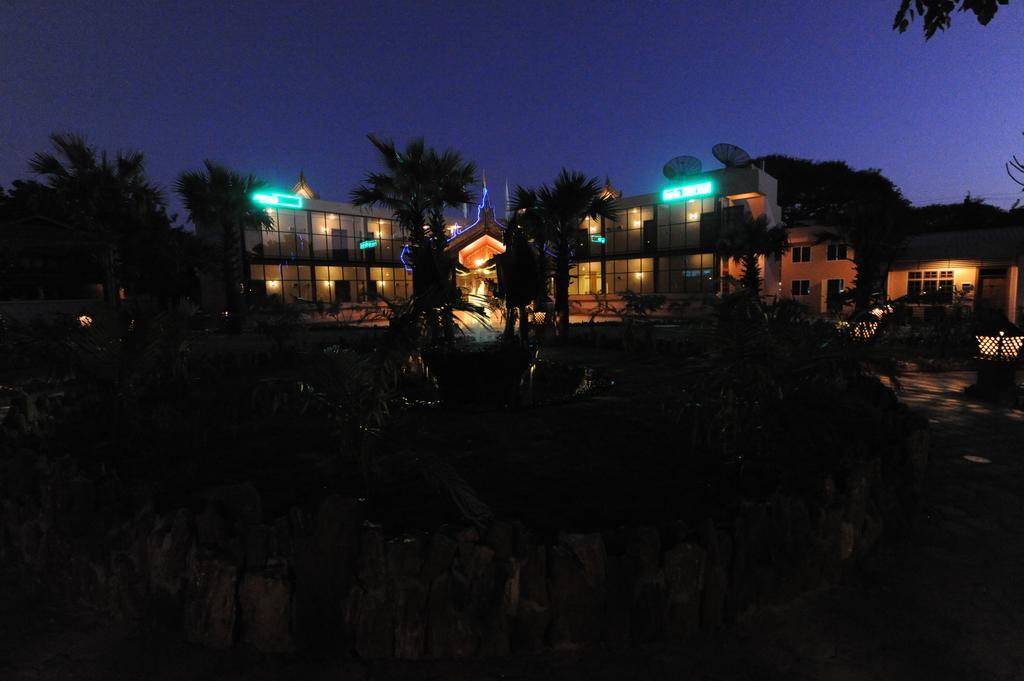 Sky Palace Hotel باغان المظهر الخارجي الصورة