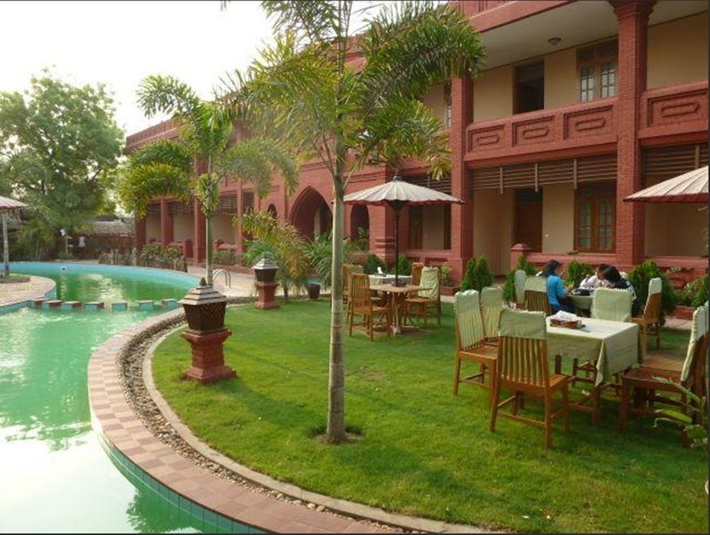 Sky Palace Hotel باغان المظهر الخارجي الصورة